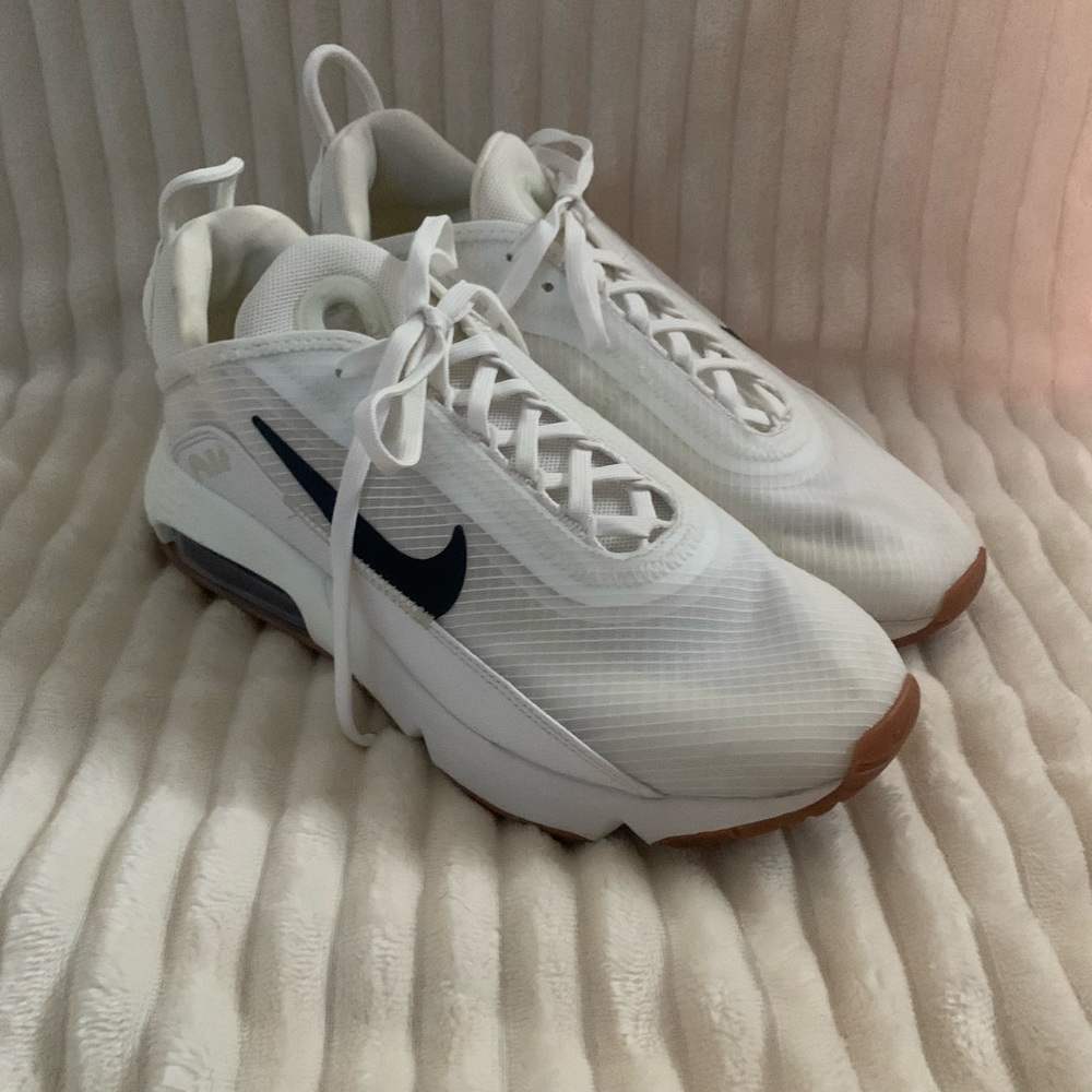 Nike Air-Max 2090